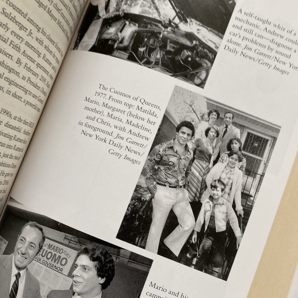 The Contender Andrew Cuomo Biography by Michael Shnayerson. First Edition 2015 - Picture 9 of 12